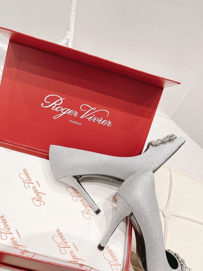 Roger Vivier flat shoes